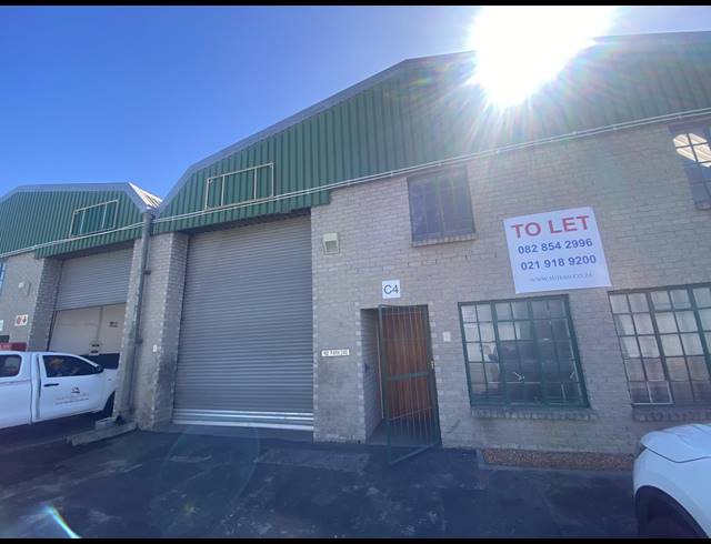 310M² WAREHOUSE TO LET IN BLACKHEATH INDUSTRIAL